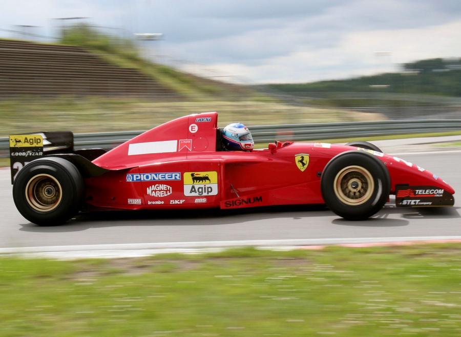  Ferrari 412 T2 1995 года  (фото 21 из 23)
